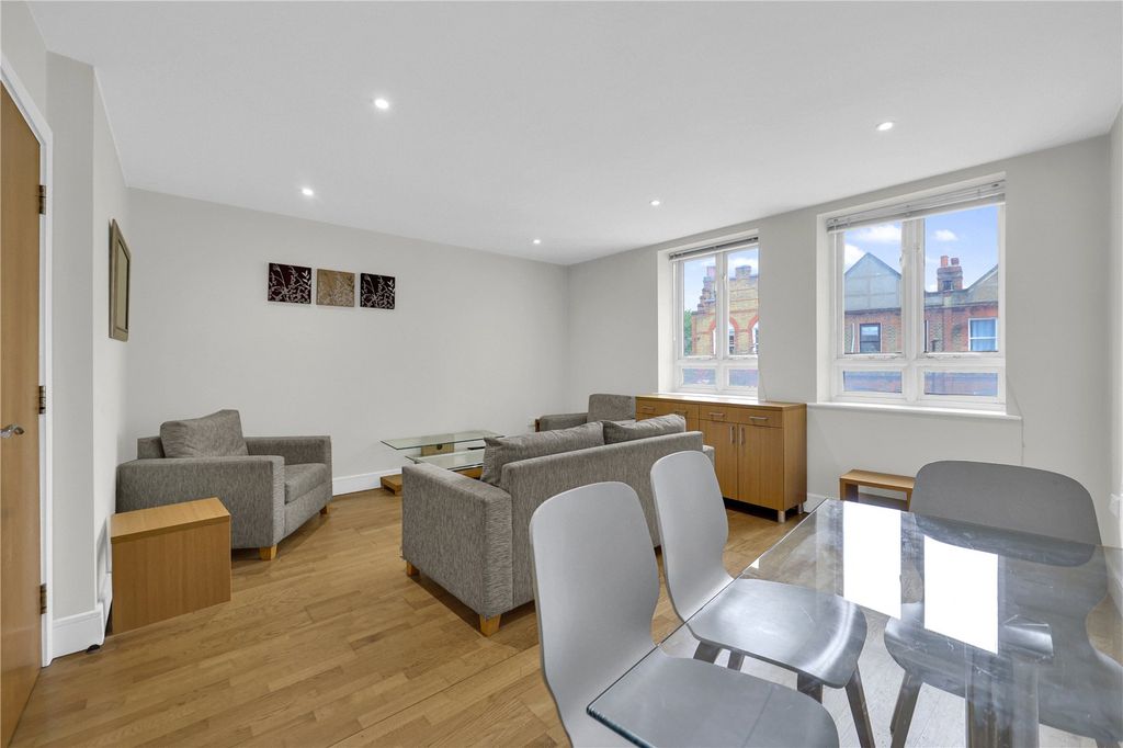 Property photo 2 of 13 Dining Area