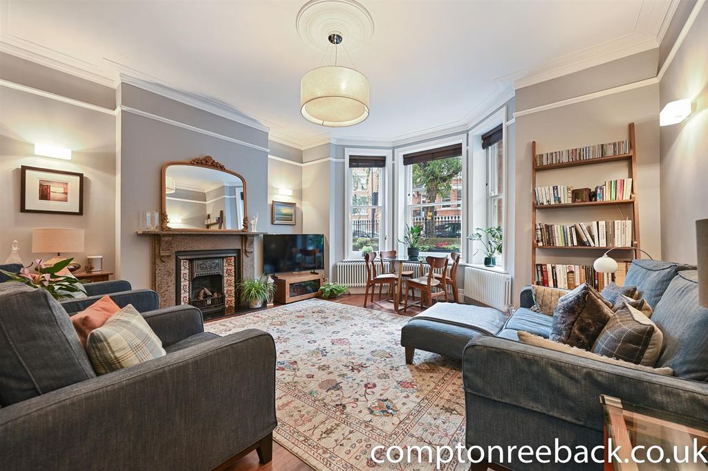 Property photo 1 of 12 Reception: