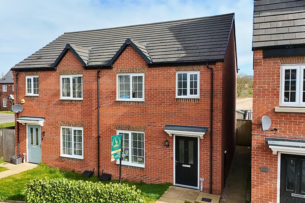 Property photo 1 of 28 25.Png