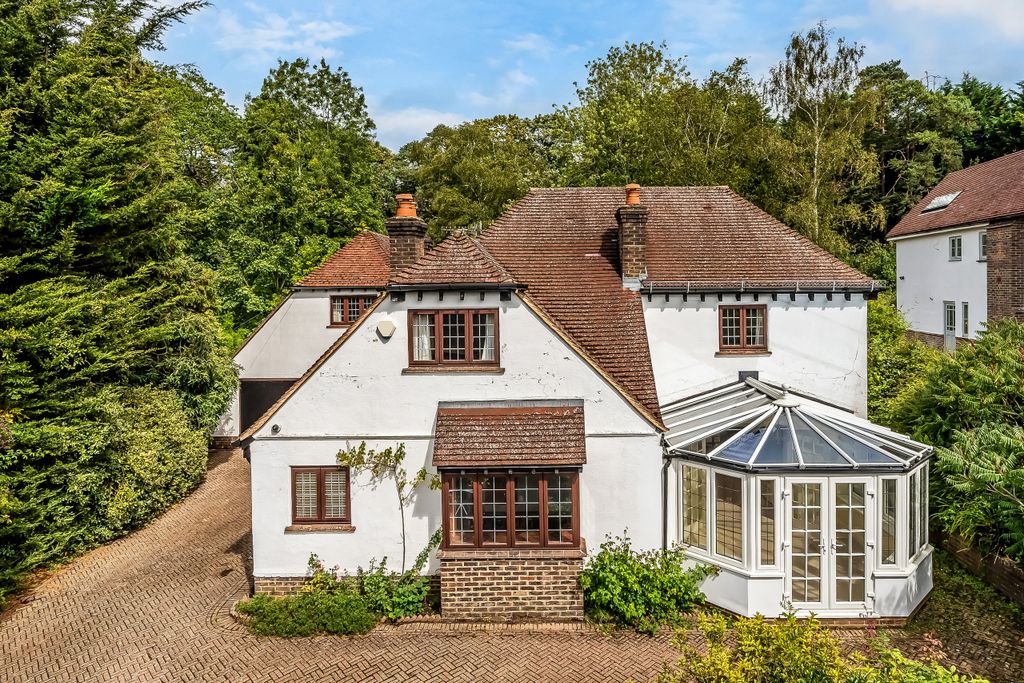 Property photo 1 of 30 21-Oast-Road-4
