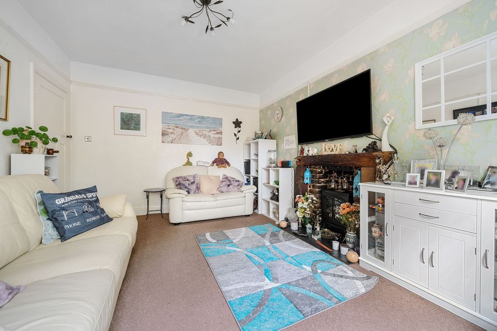 Property photo 3 of 12 Living Room