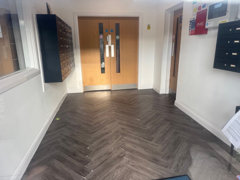 Property photo 3 of 3