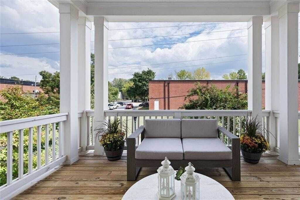 Property photo 3 of 31 <Alttext/>