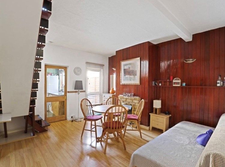 Property photo 2 of 10 Gallery