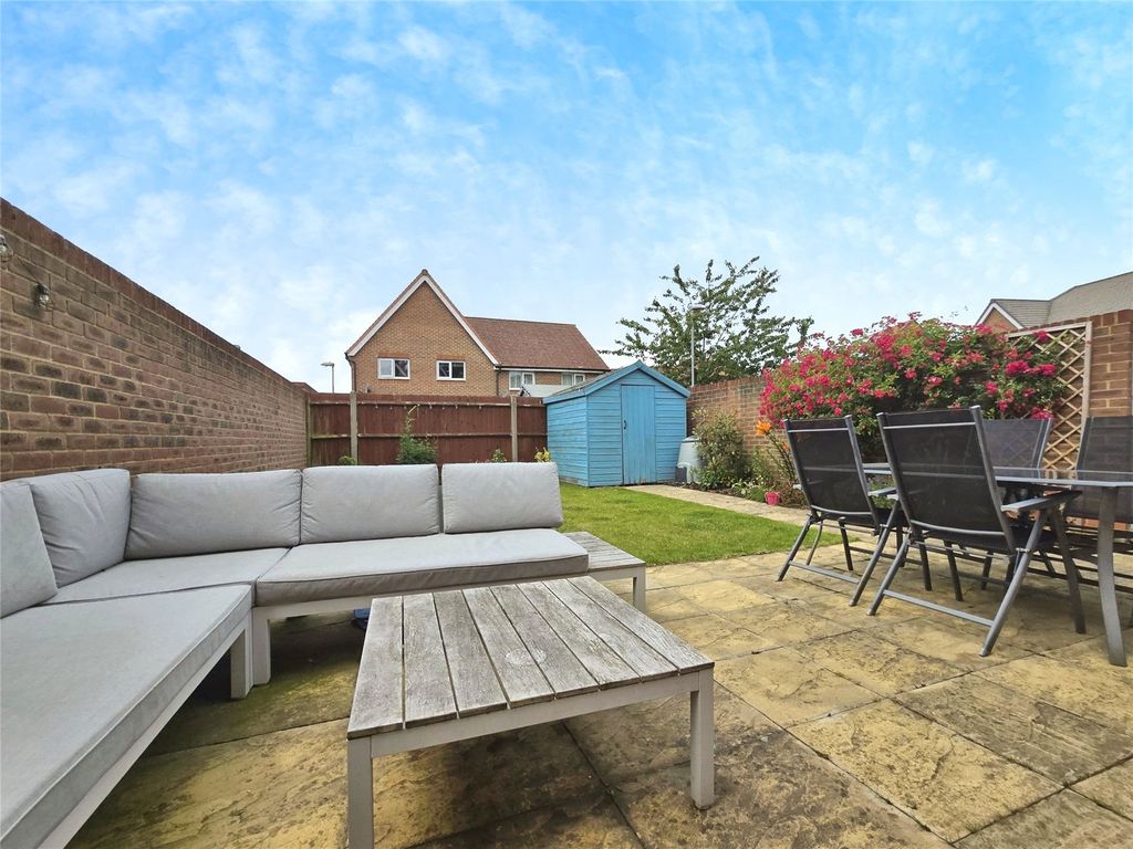 Property photo 3 of 10 Picture No. 17