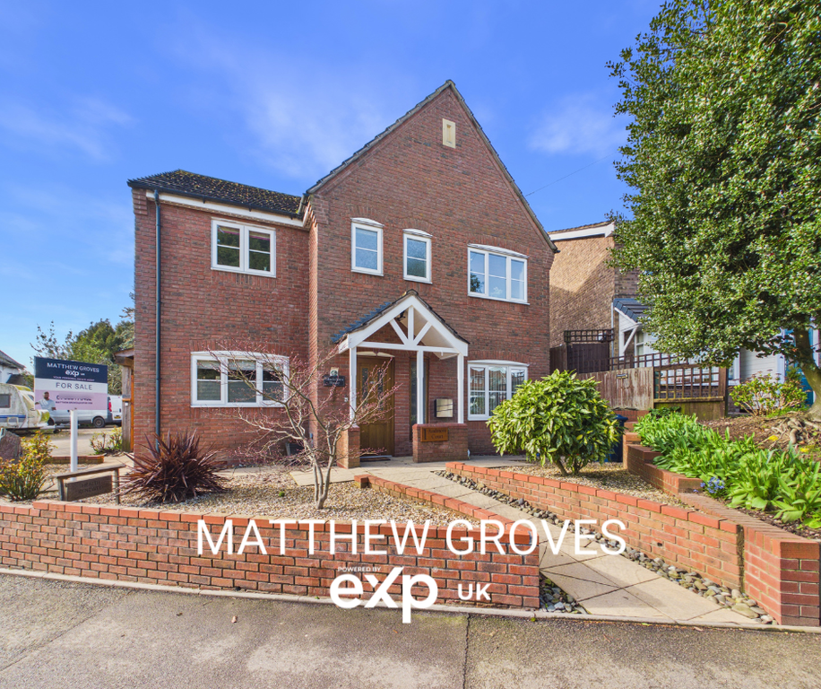 Property photo 1 of 36