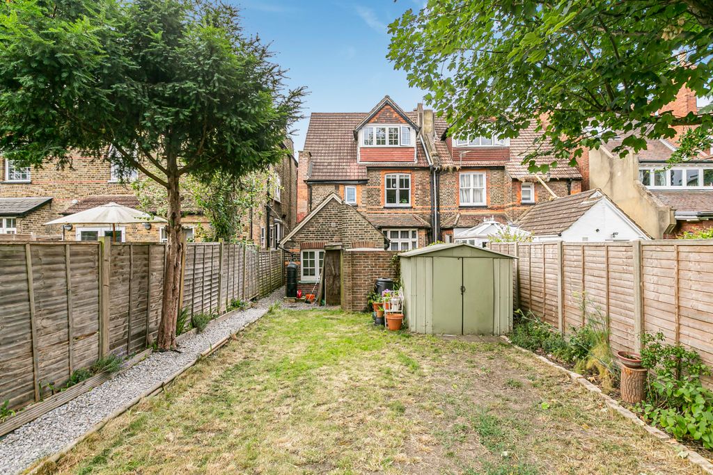 Property photo 3 of 16