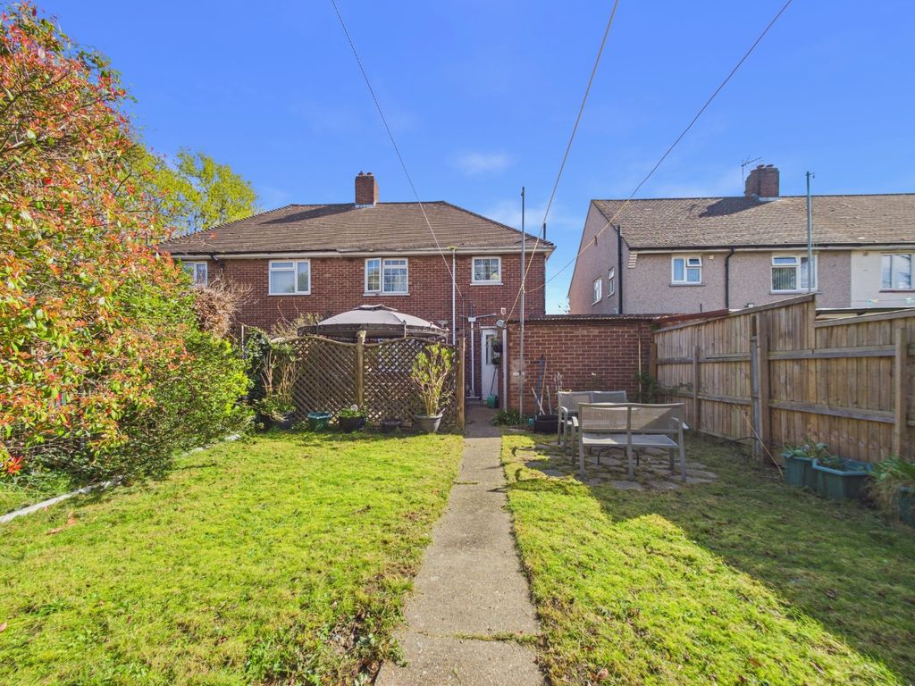 Property photo 2 of 21 4983904