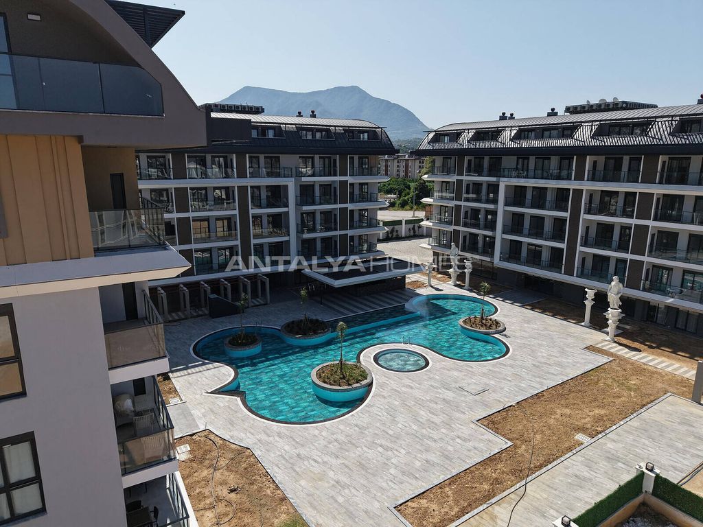 Property photo 3 of 27