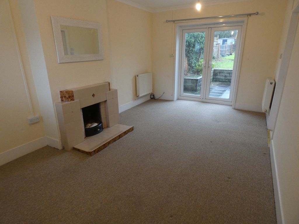 Property photo 2 of 12 Lounge