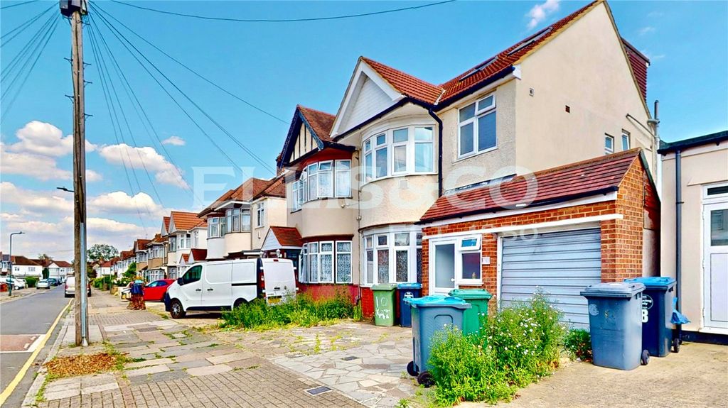 Property photo 1 of 19 Picture No. 15