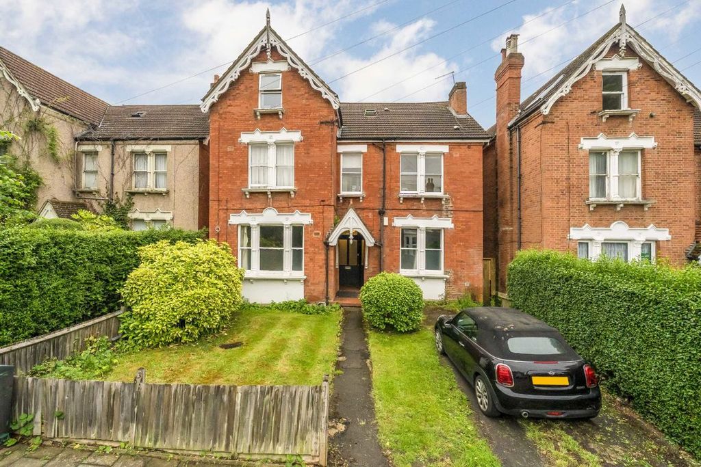 Property photo 1 of 7