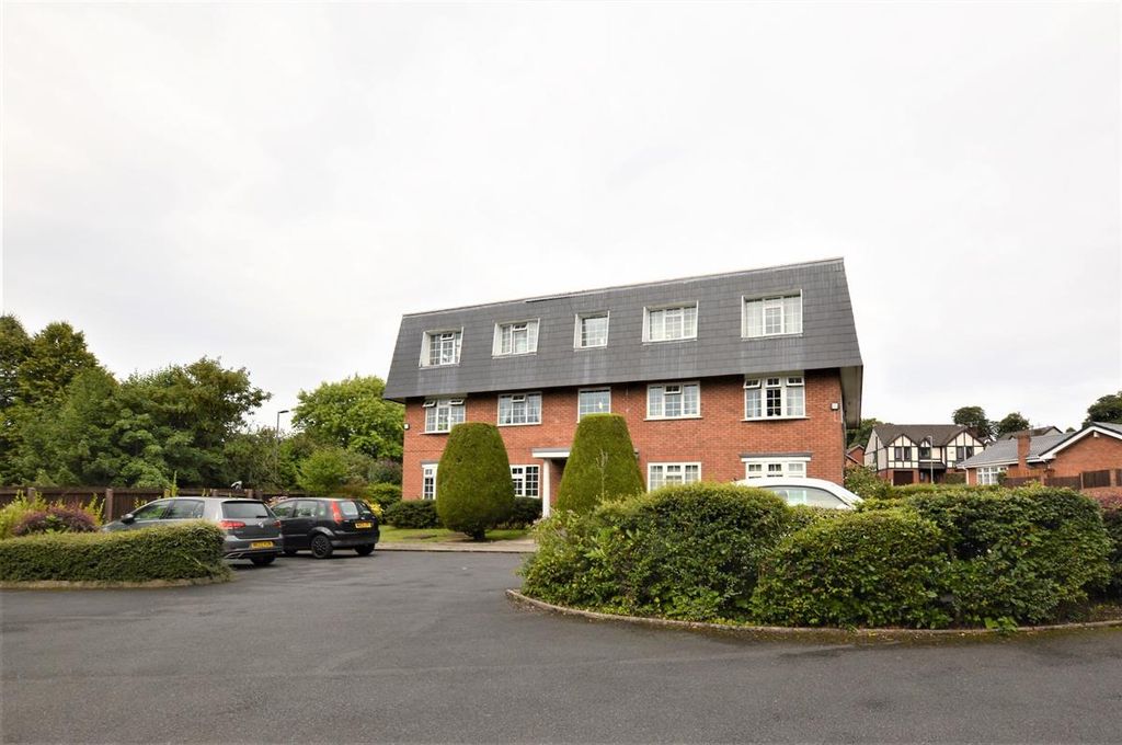 Property photo 2 of 9