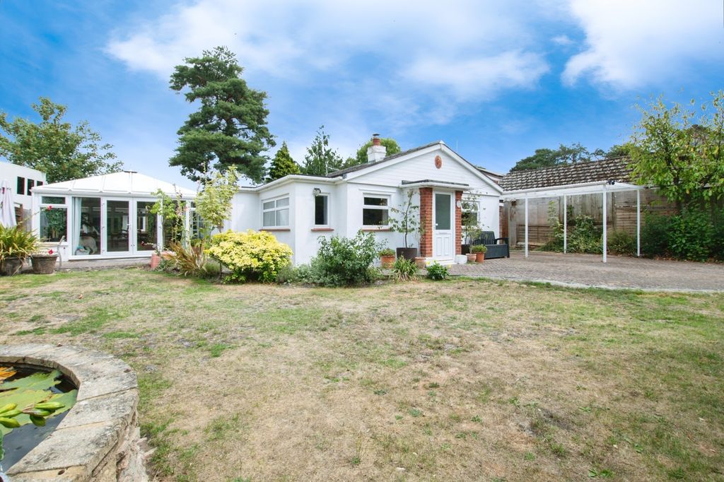 Property photo 1 of 17 Photo