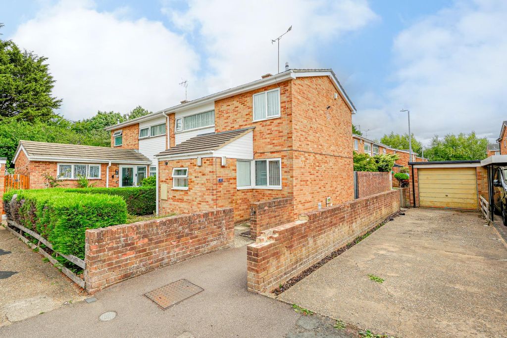 Property photo 1 of 21