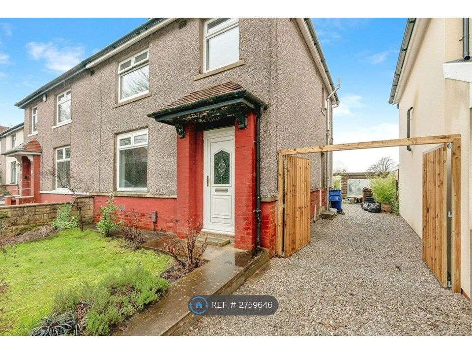 Property photo 2 of 20