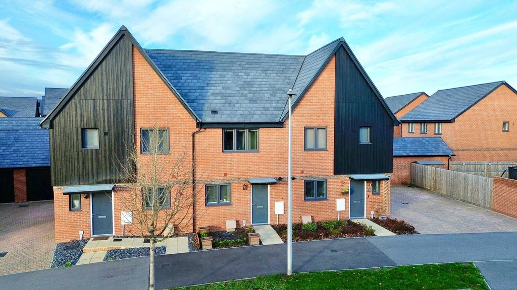 Property photo 1 of 9 Picture No. 10