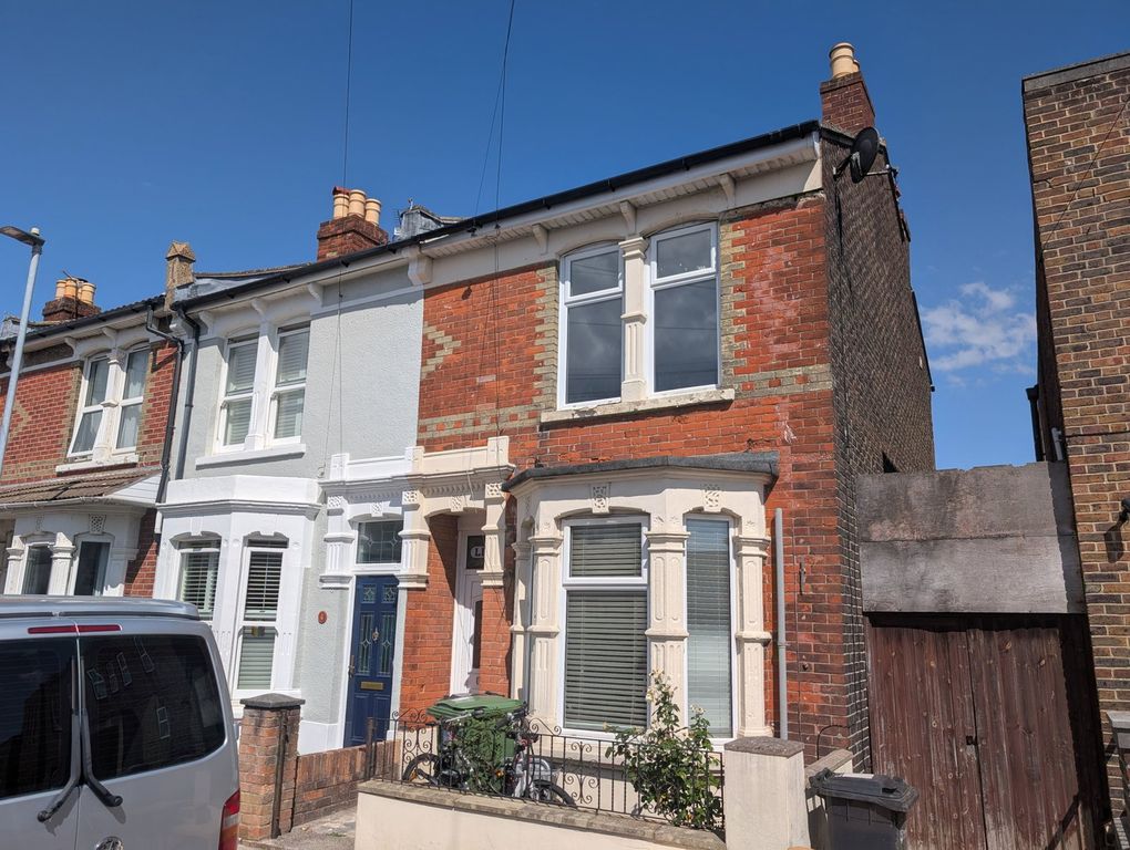 Property photo 1 of 10