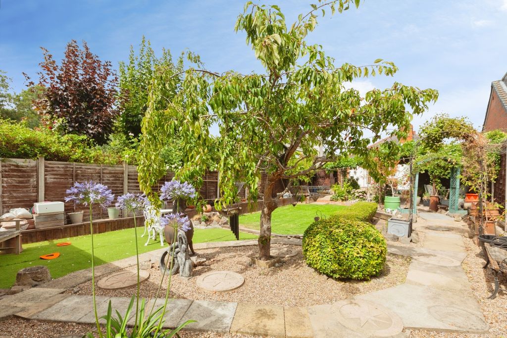 Property photo 3 of 21 Pbox-Img.Jpg