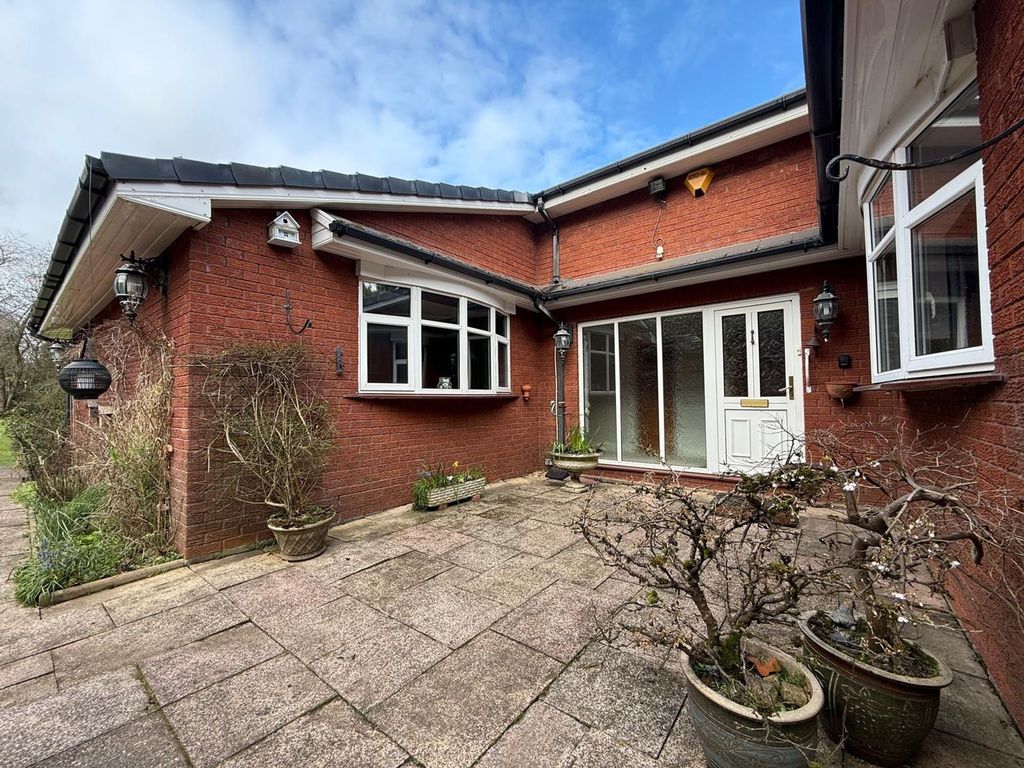 Property photo 3 of 55