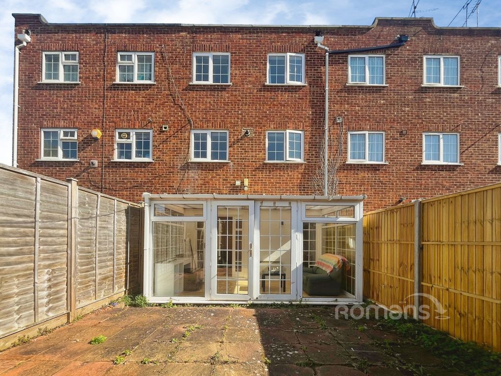 Property photo 2 of 17 Pbox-Img.Jpg