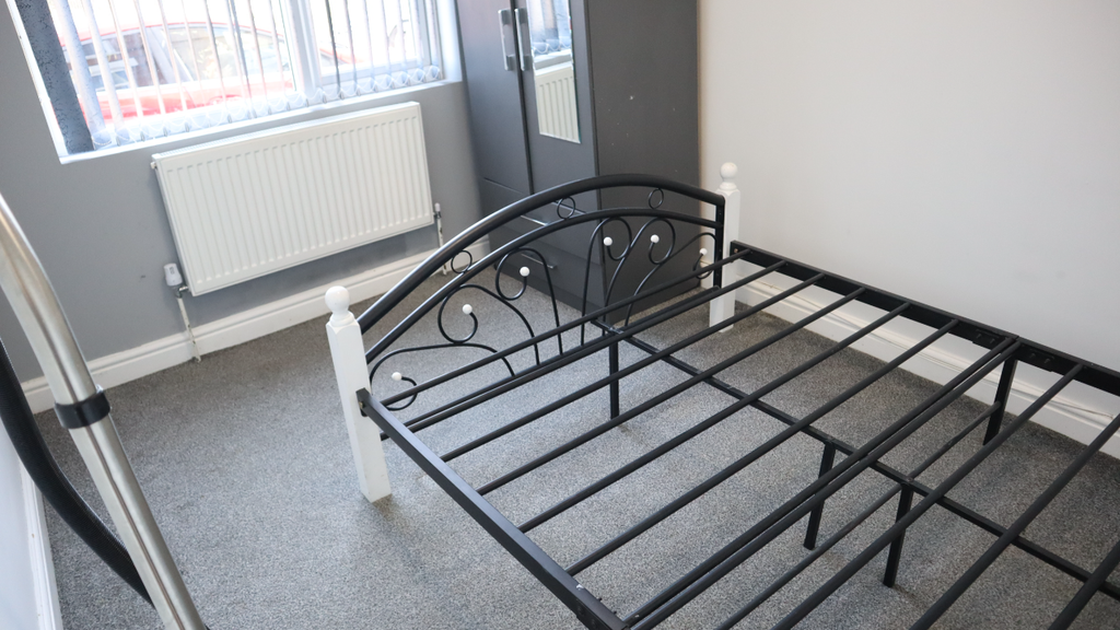 Property photo 3 of 41