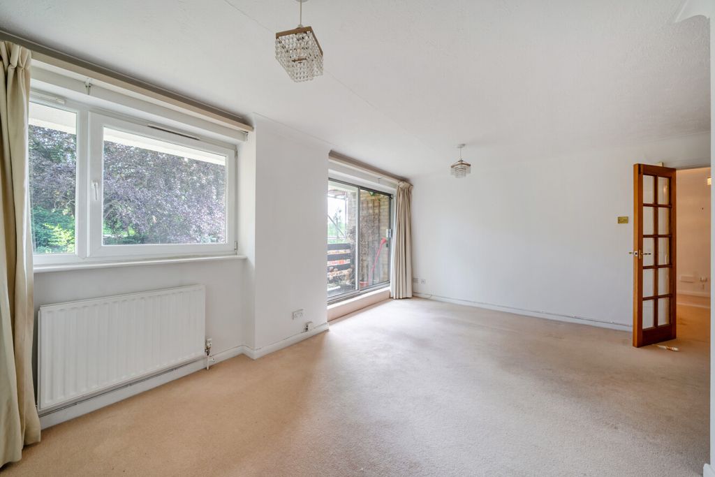 Property photo 2 of 15 1450786-15-6A21A0...