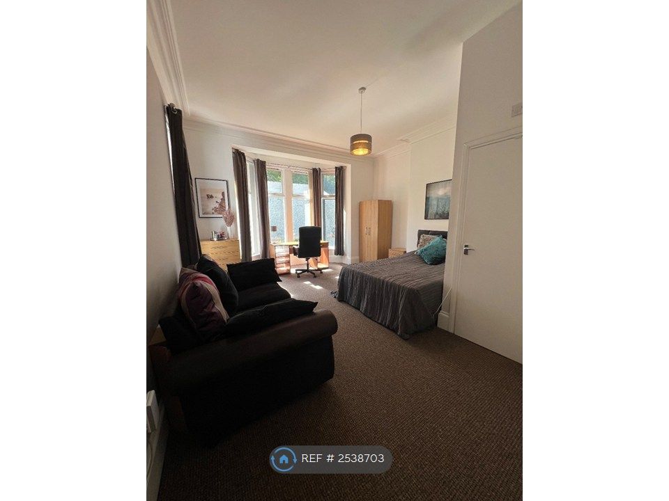 Property photo 1 of 14 Room 1