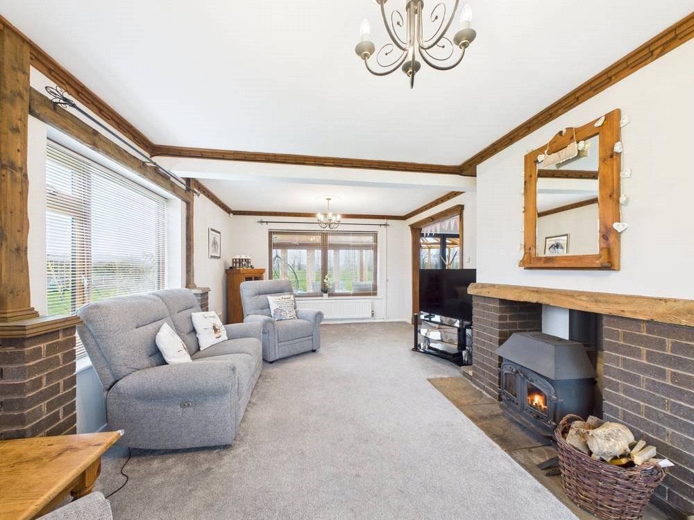 Property photo 2 of 34 Picture No. 27