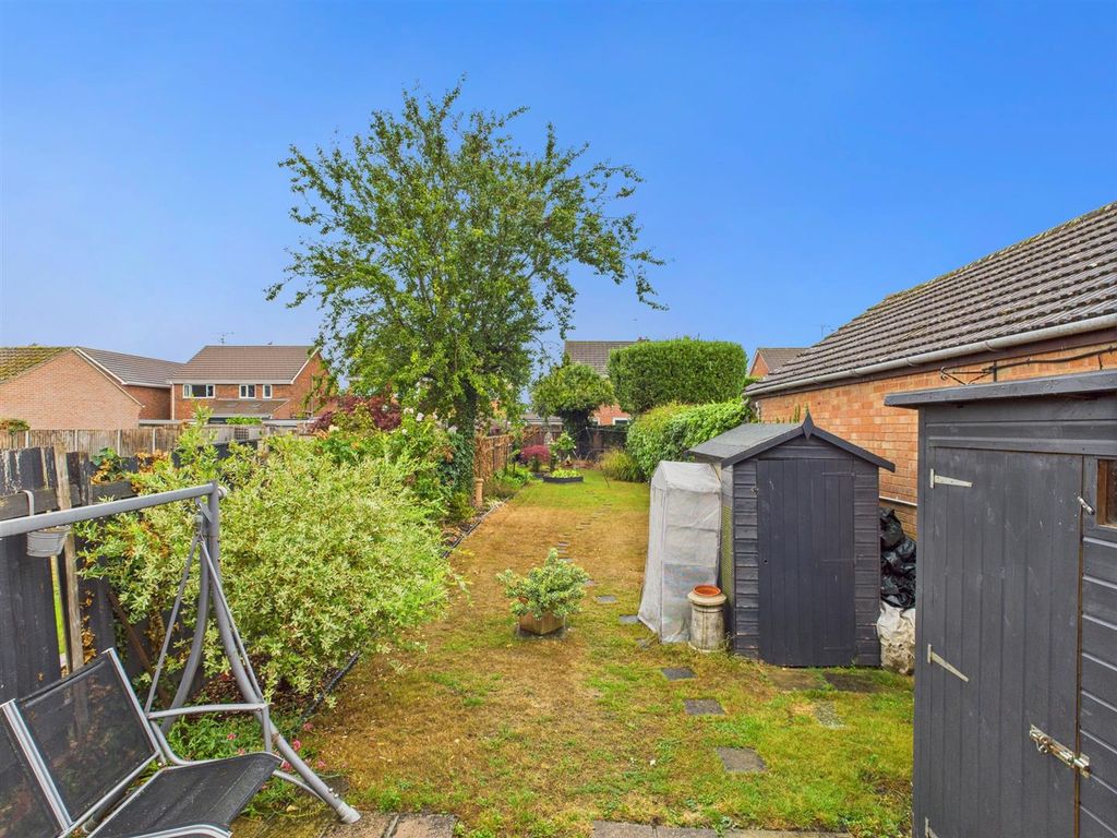 Property photo 3 of 19