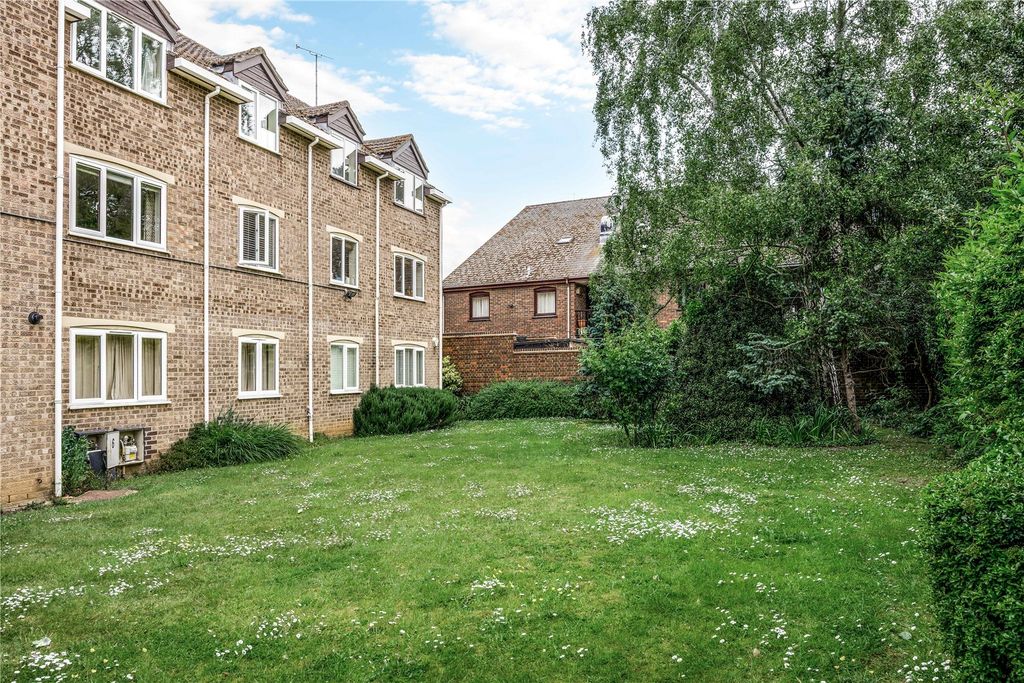 Property photo 3 of 10 Picture No. 07