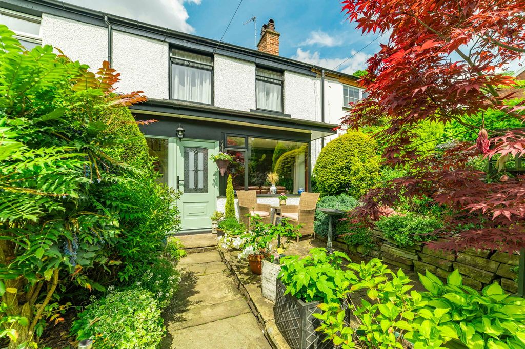 Property photo 1 of 30