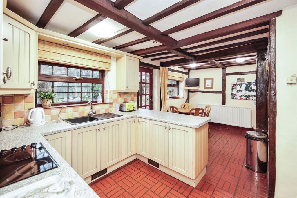 Property photo 3 of 14