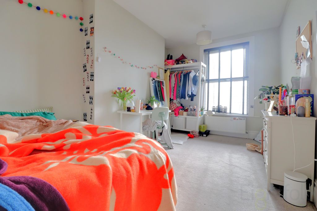 Property photo 3 of 13 Img_1534-Img_1536