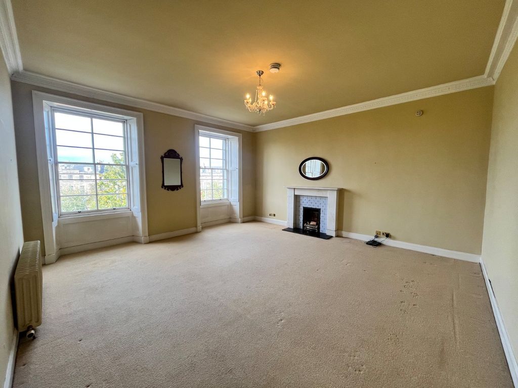 Property photo 2 of 11 Photo 2