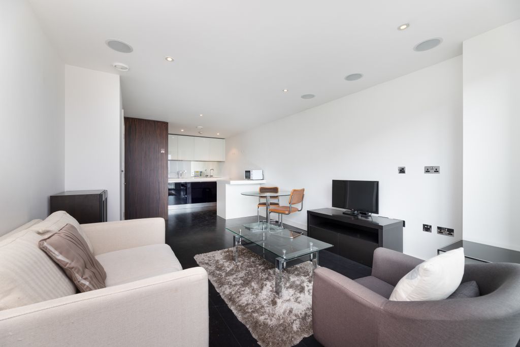 Property photo 1 of 9 Reception Room