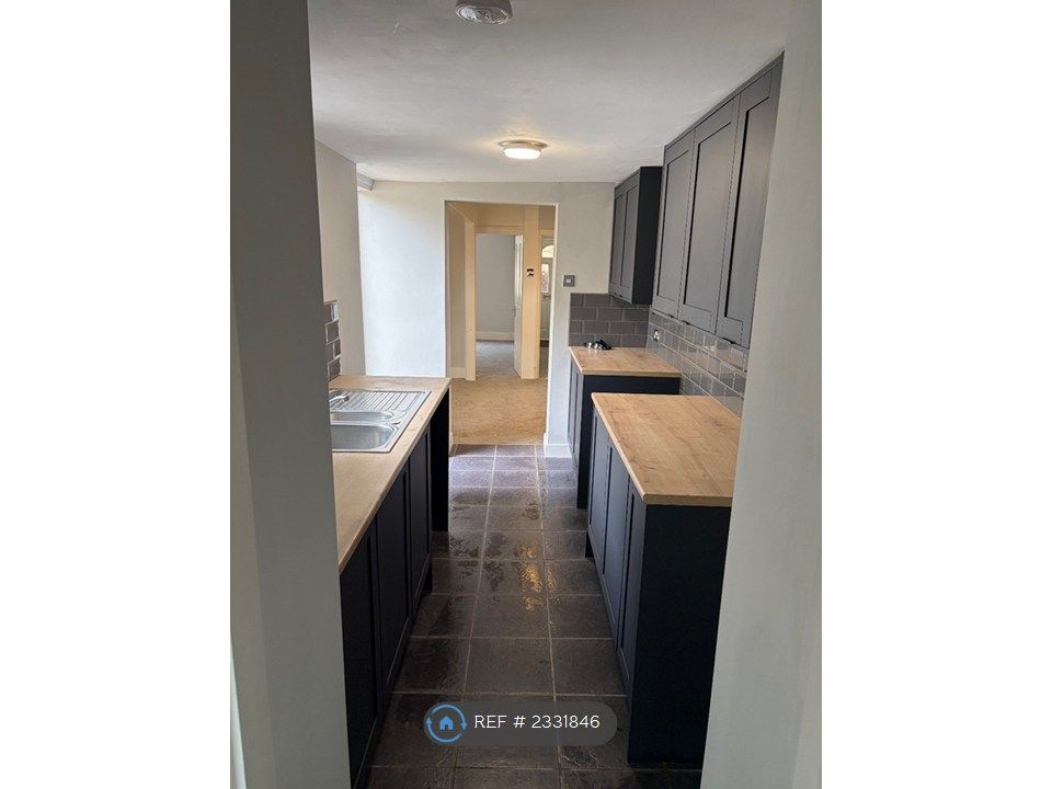 Property photo 1 of 13 Bathroom To Kitchen To Living Room