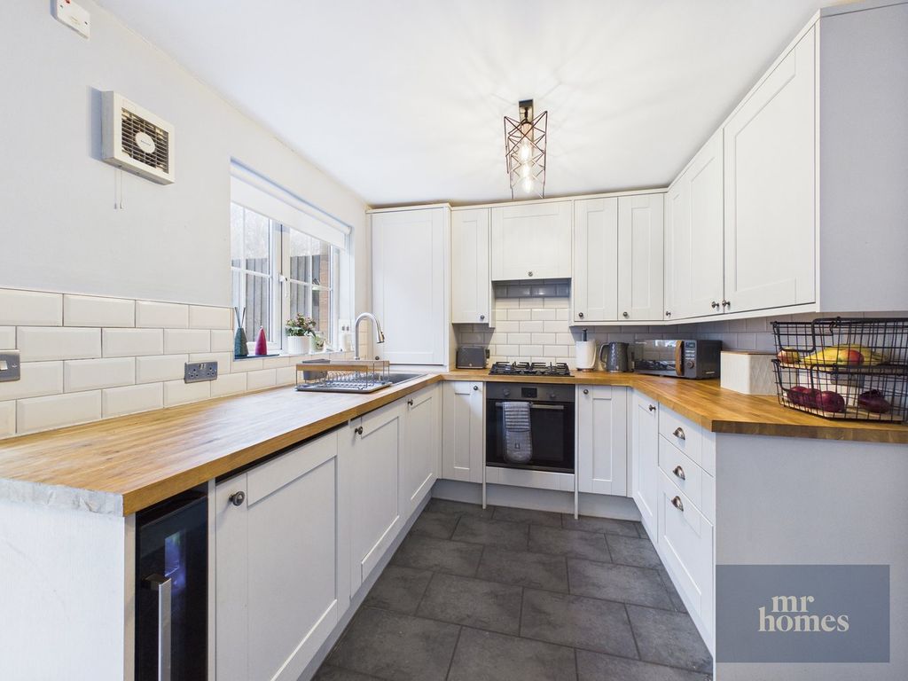 Property photo 3 of 29