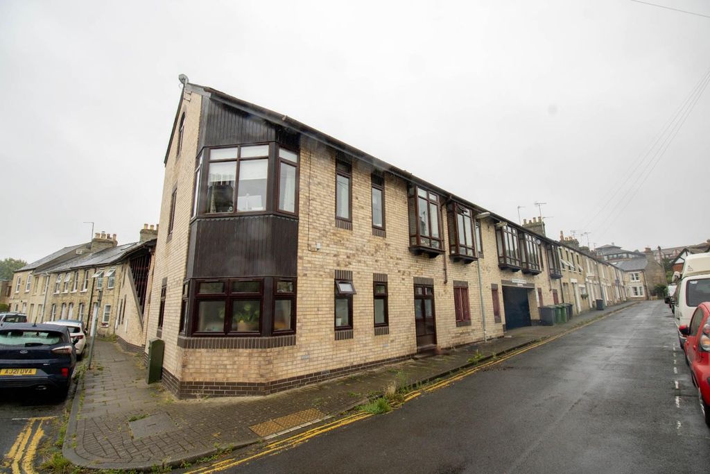 Property photo 1 of 7 Img_8165.Jpg