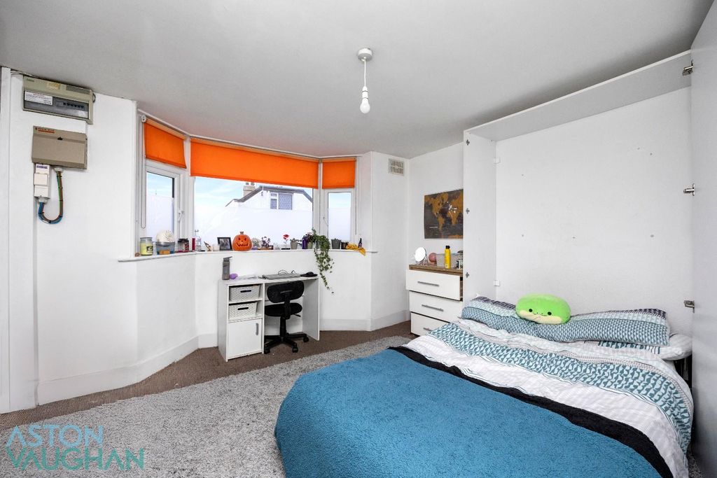 Property photo 1 of 6 Flat-001(1).Jpg