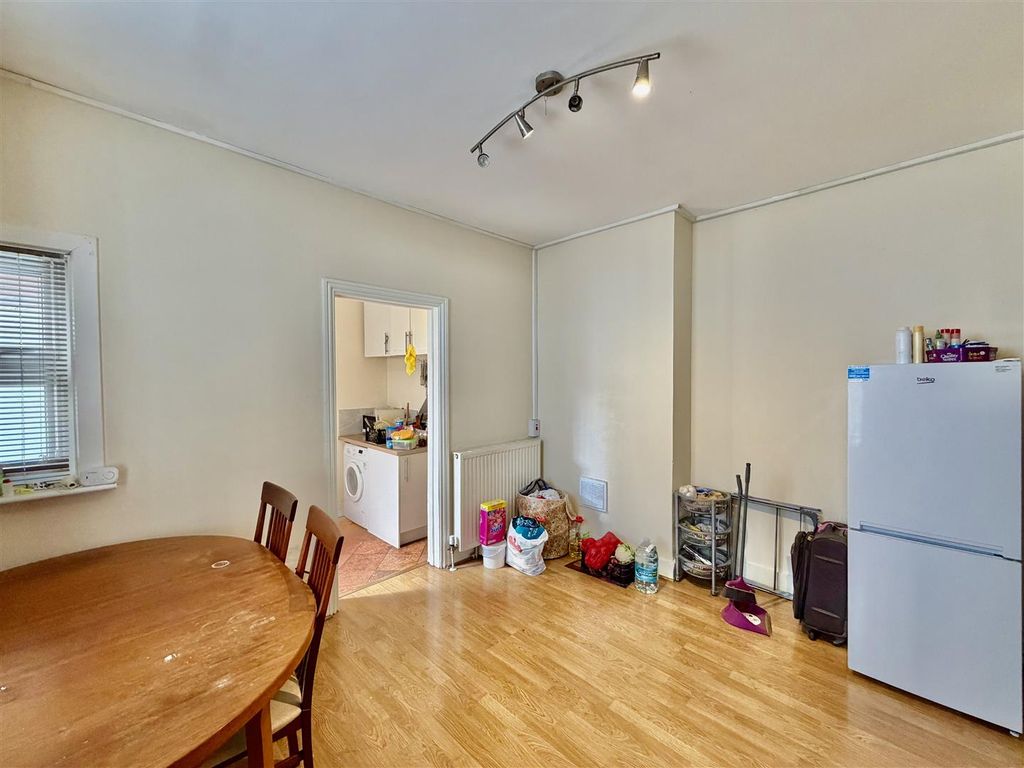 Property photo 3 of 10 Reception Room