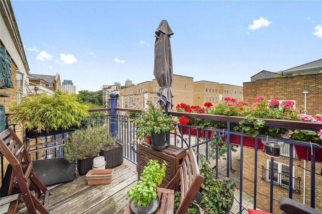 Property photo 3 of 27 Picture No. 26