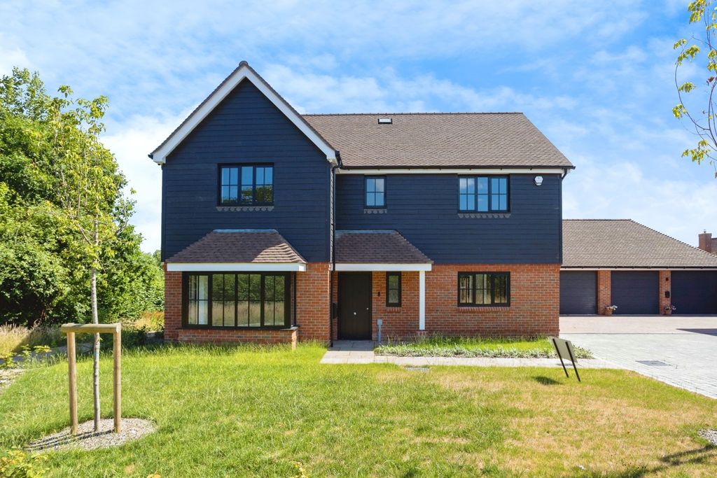Property photo 1 of 17 Photo