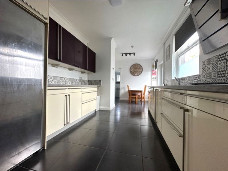 Property photo 2 of 10 c19d1c8c-A0Af-4Cda-8E7A-4c377E6c391d-Thumbnail
