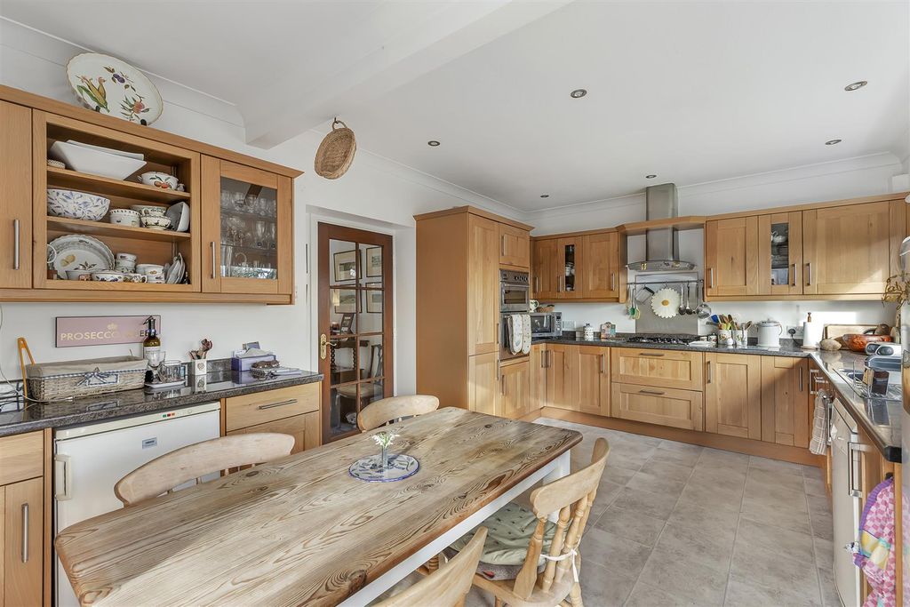 Additional image 8 of 4 bed detached house for saleCoppy Wood Drive, Ilkley LS29