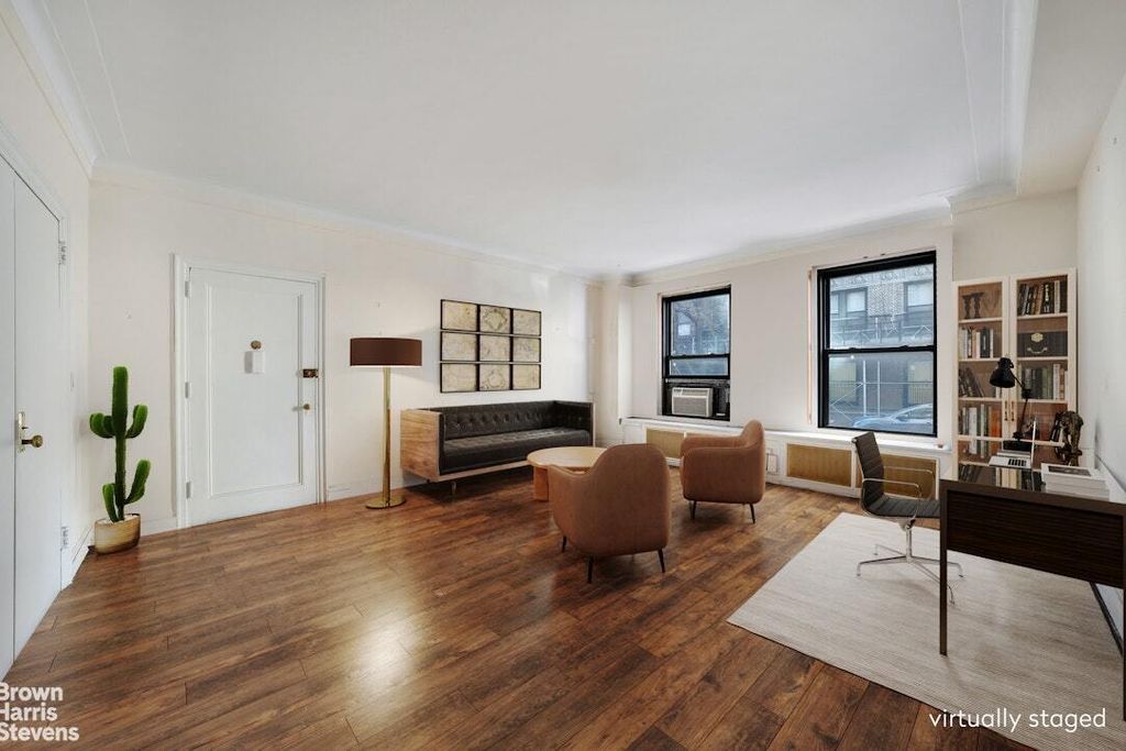 Property photo 3 of 9 <Alttext/>