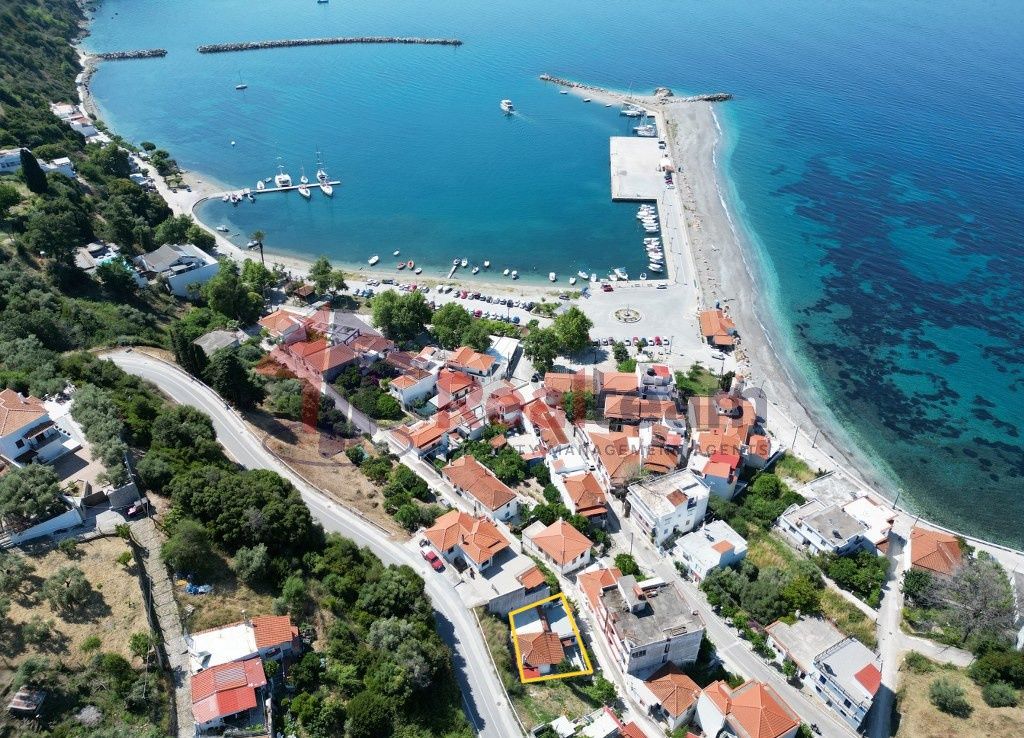 Property photo 2 of 30