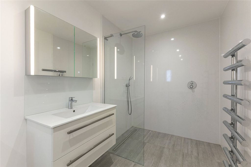Additional image 29 of 10 bed detached house for saleNortonbury, Letchworth Garden City, Hertfordshire SG6