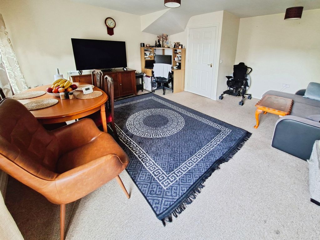 Property photo 3 of 14 Pbox-Img.Jpg