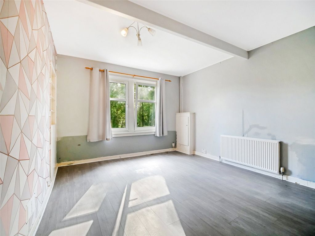 Property photo 3 of 20 Picture No. 05